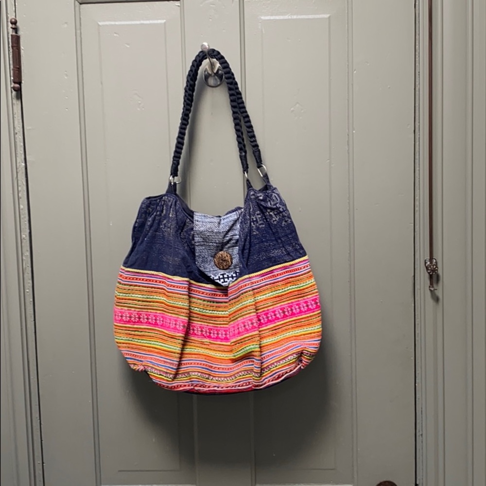 Shoulder bag